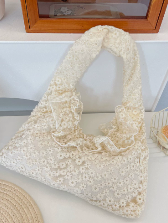 Lace Triangle Shoulder Bag – SUNVELA