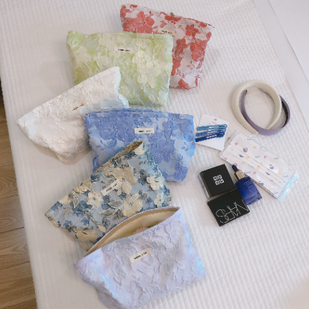 Lace Floral Cosmetic Pouch – SUNVELA