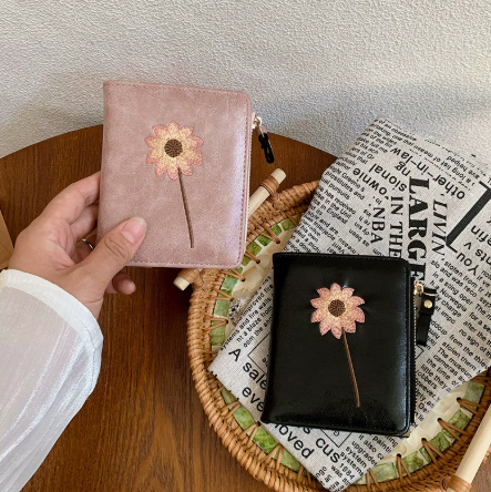Embroidered Flower Zip Wallet – SUNVELA